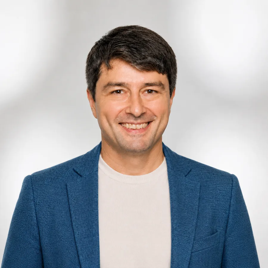Александр Рожниковский